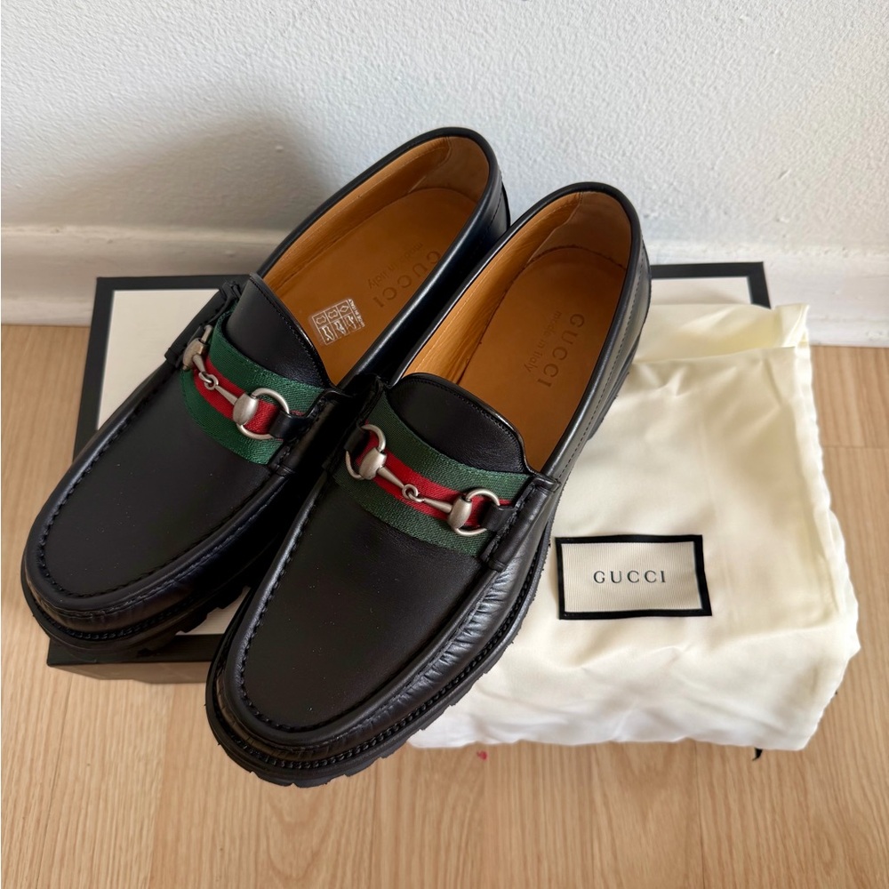 Gucci Men's Black Leather Loafers with Green and Red Accents